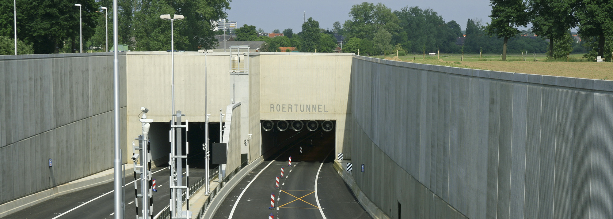 Trillingshinder tunnel Roermond